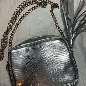VICTORIA SECRET CROSSBODY